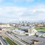 Amazing With Incredible Views * Ostende